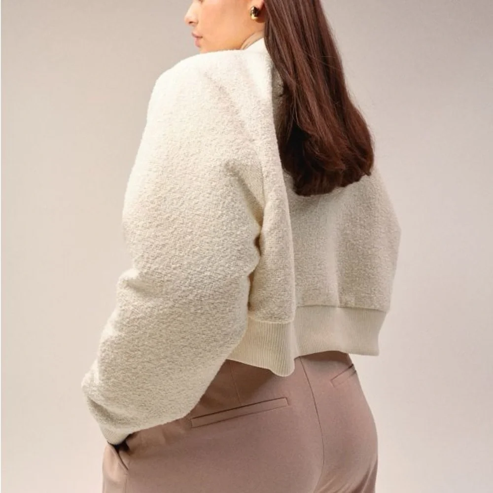 Short bomber jacket - Picture 7 of 7